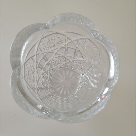 Crystal Pinwheel Vase #0366 - Picture 7 of 11